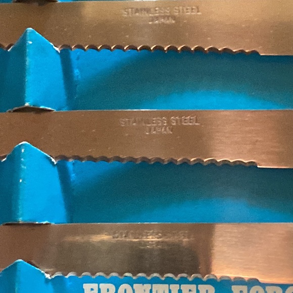 Vintage Steak Knife Set - Picture 6 of 8